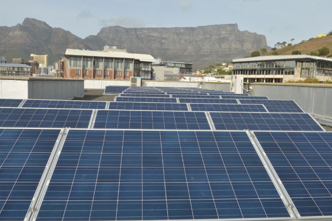 Photovoltaik-Anlage auf dem Verkehrsdepartment der Stadt Kapstadt