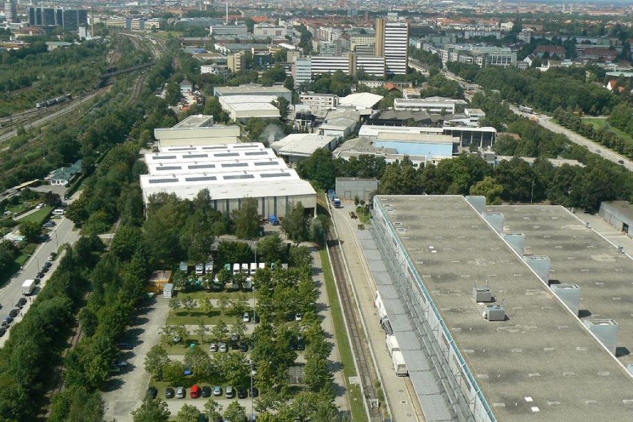 Das Gewerbegebiet Steinhausen befindet sich seit der Ansiedlung des Süddeutschen Verlags im Umbruch. In der Fortschreibung des Gewerbeflächenentwicklungsprogramms werden auch Ansätze zur Stärkung von Bestandsgebieten entwickelt.